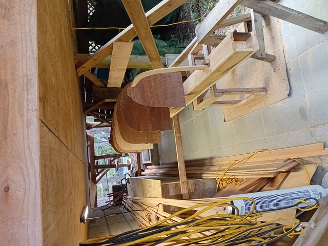 Station moulds and stem-piece attached to the strongback